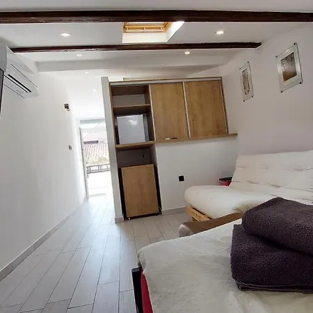Guest house Piranum With Terrace
