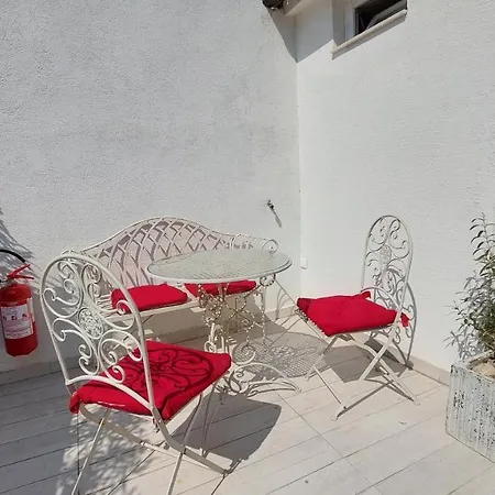 Guest house Piranum With Terrace Piran