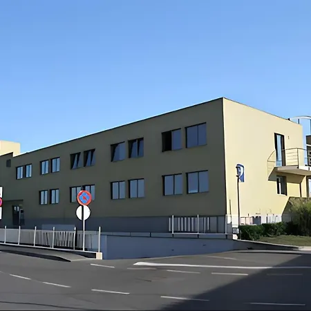 Piranum With Terrace