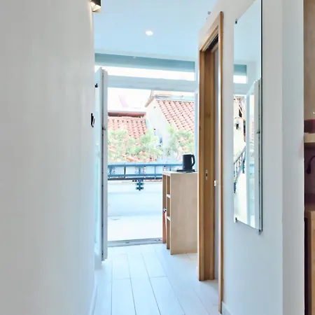 Piranum With Terrace