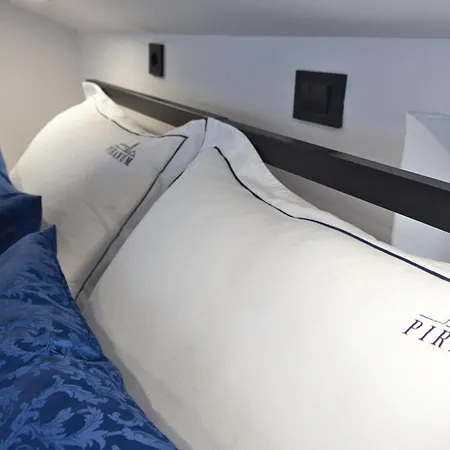 Piranum With Terrace Maison d'hôtes