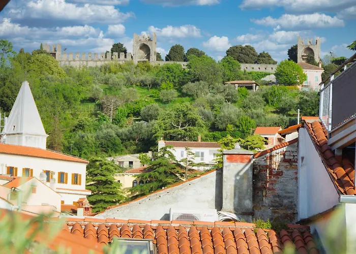 Piranum With Terrace 4*